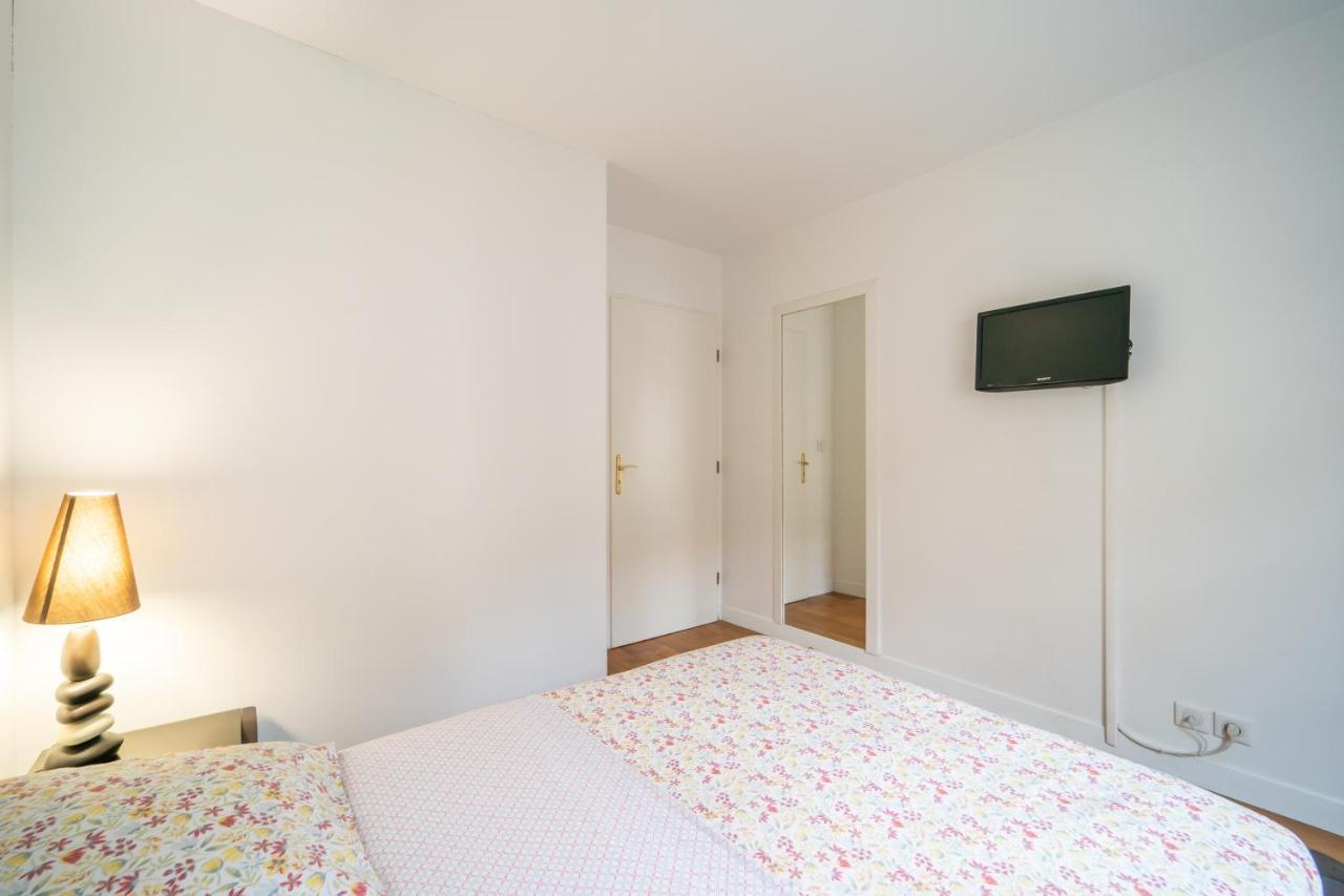Apartament Havre De Paix - Appt Avec Terrasse Courbevoie Zewnętrze zdjęcie